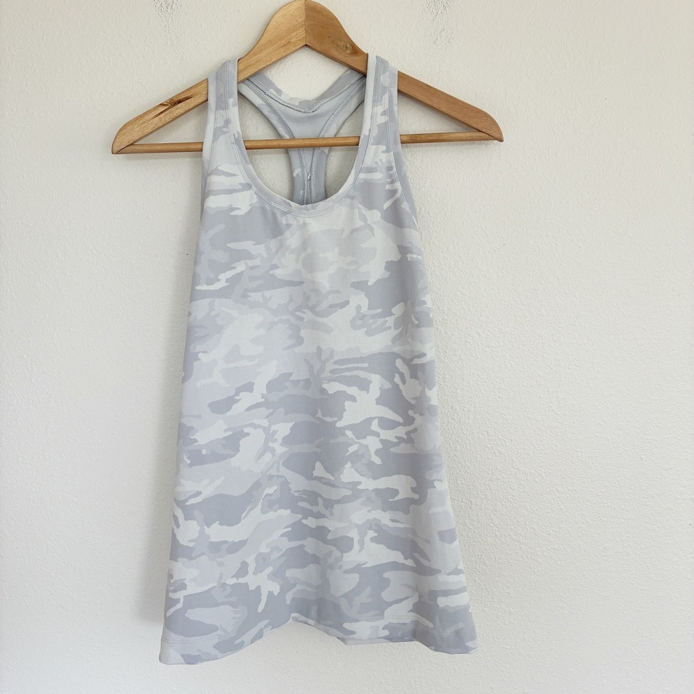 Lululemon Cool Racerback Tank Top Womens 6 Camo Grey White Athletic Active